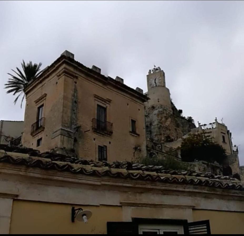 Casa Vacanza Vico Medica Modica Dış mekan fotoğraf